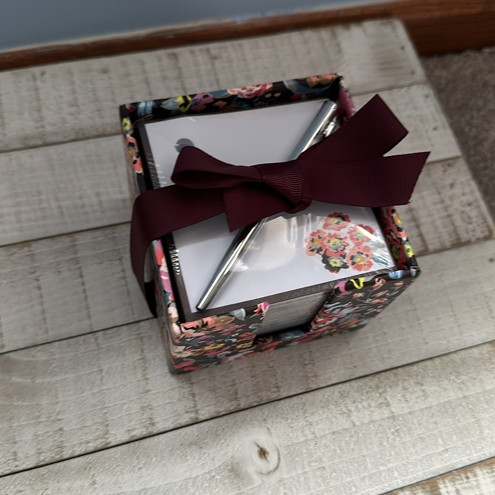 Nib Vera Bradley loose leaf notes and pen set - Picture 3 of 6